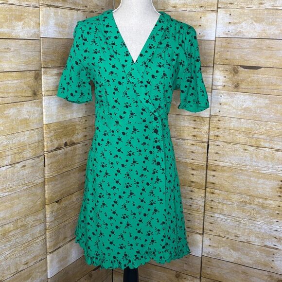 ASOS DESIGN CASUAL CLASSY FEMININE DANITY FLORAL MINI WRAP DRESS US SIZE 4 - Picture 1 of 5